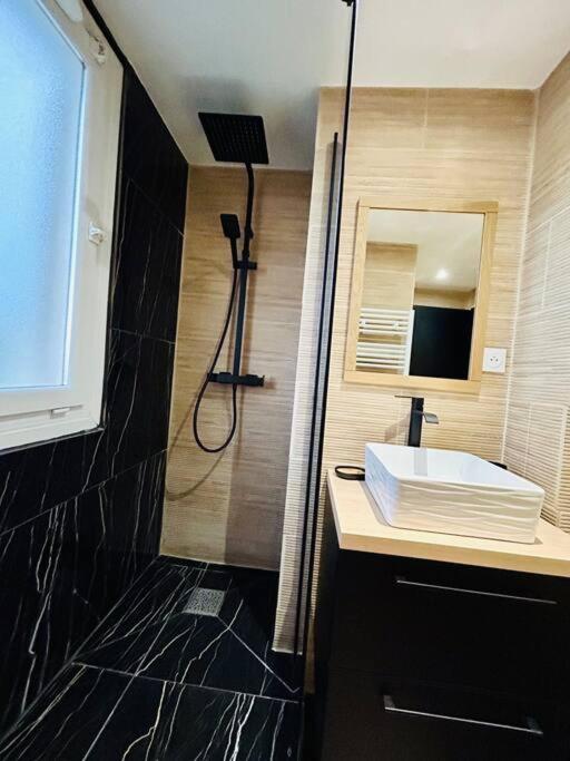 ヴィトロルT4 Jolie Vue Avec Jaccuzziアパートメント エクステリア 写真
